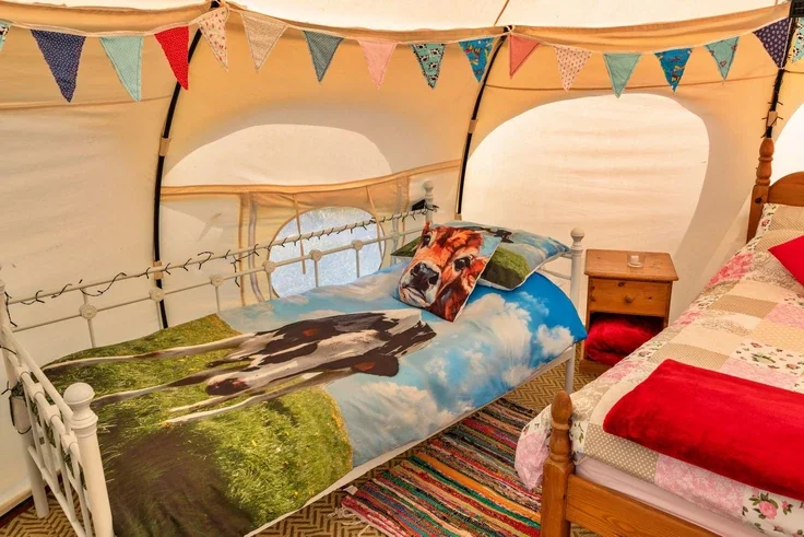 Room Cheglinch Lane in North Devon