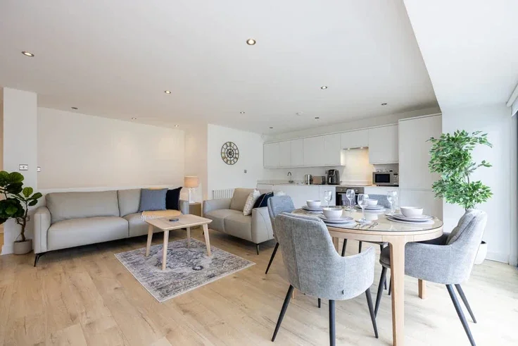 Flat Massie Street in Cheadle