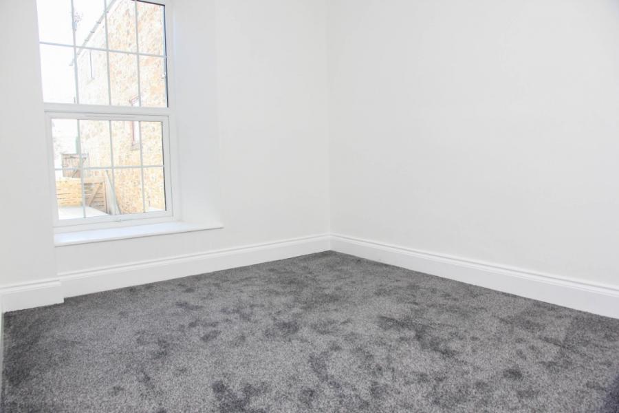 Flat Bond Street in Redruth