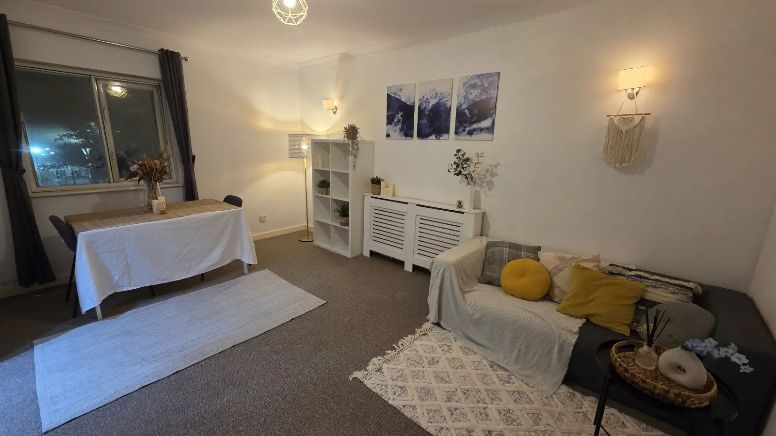 Flat Gowrie Road in Greater London
