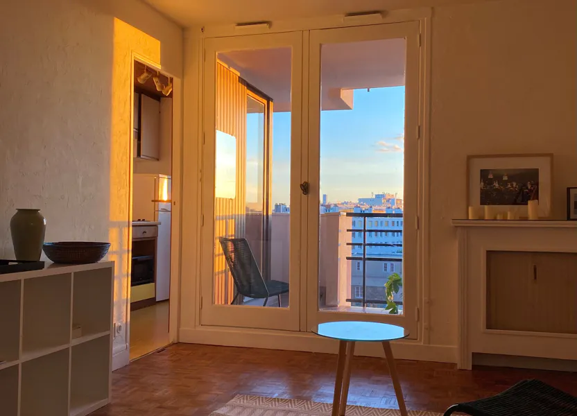 Appartement Rue des Pyrénées à Paris