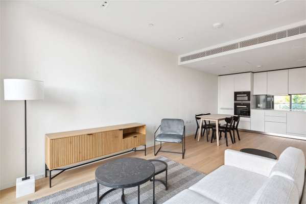 Flat Lillie Square in Greater London