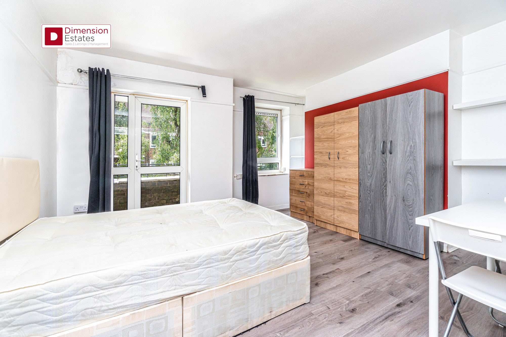 Flat Parkhill Road in Greater London