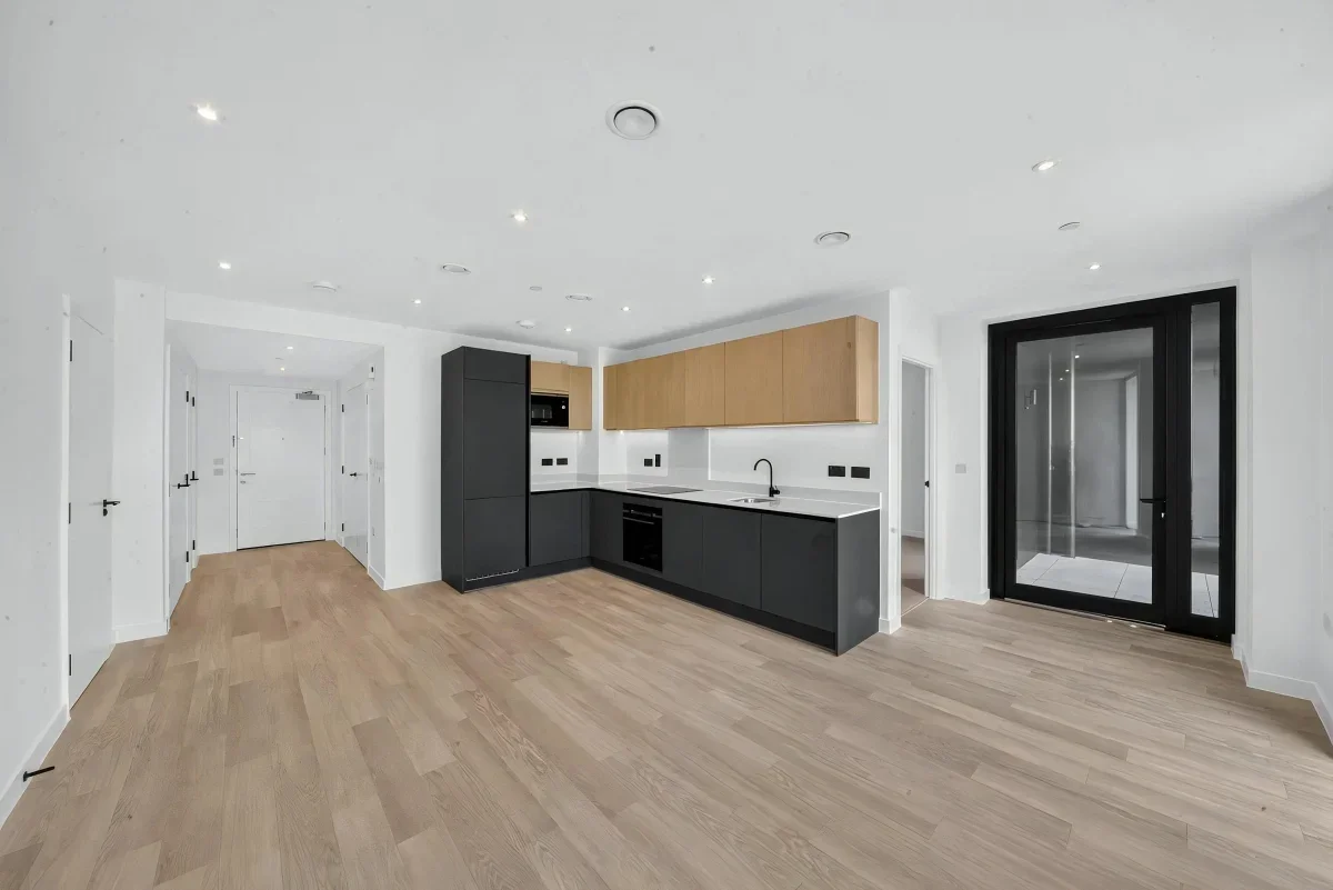 Flat West Parkside in Greater London
