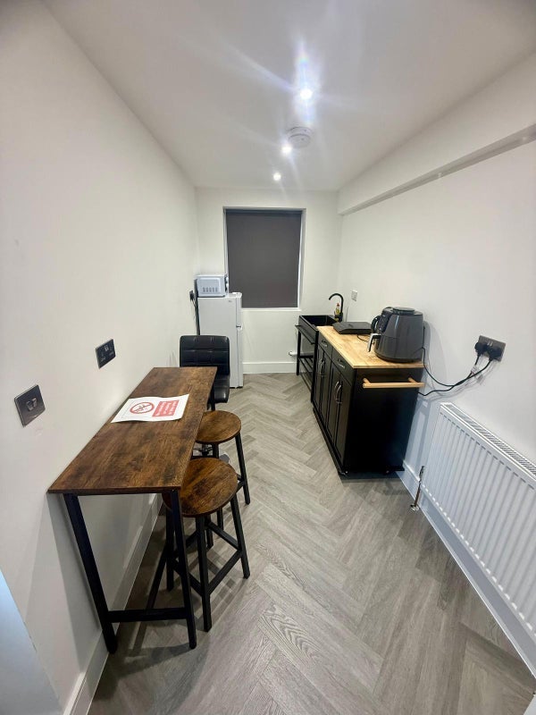 Flat Ward Gardens in Slough