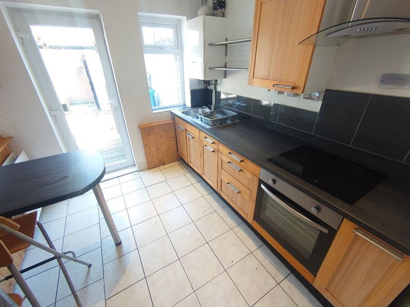 Room Needham Road in Liverpool