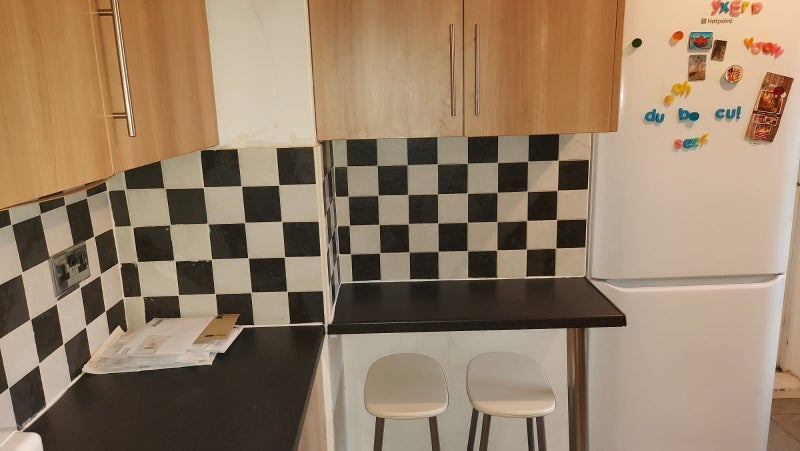 Room Evelyn Walk in Greater London