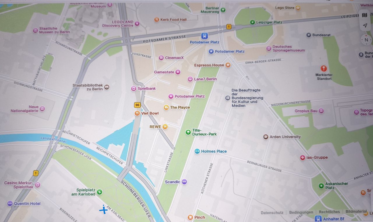 Wohnung Am Karlsbad in Berlin