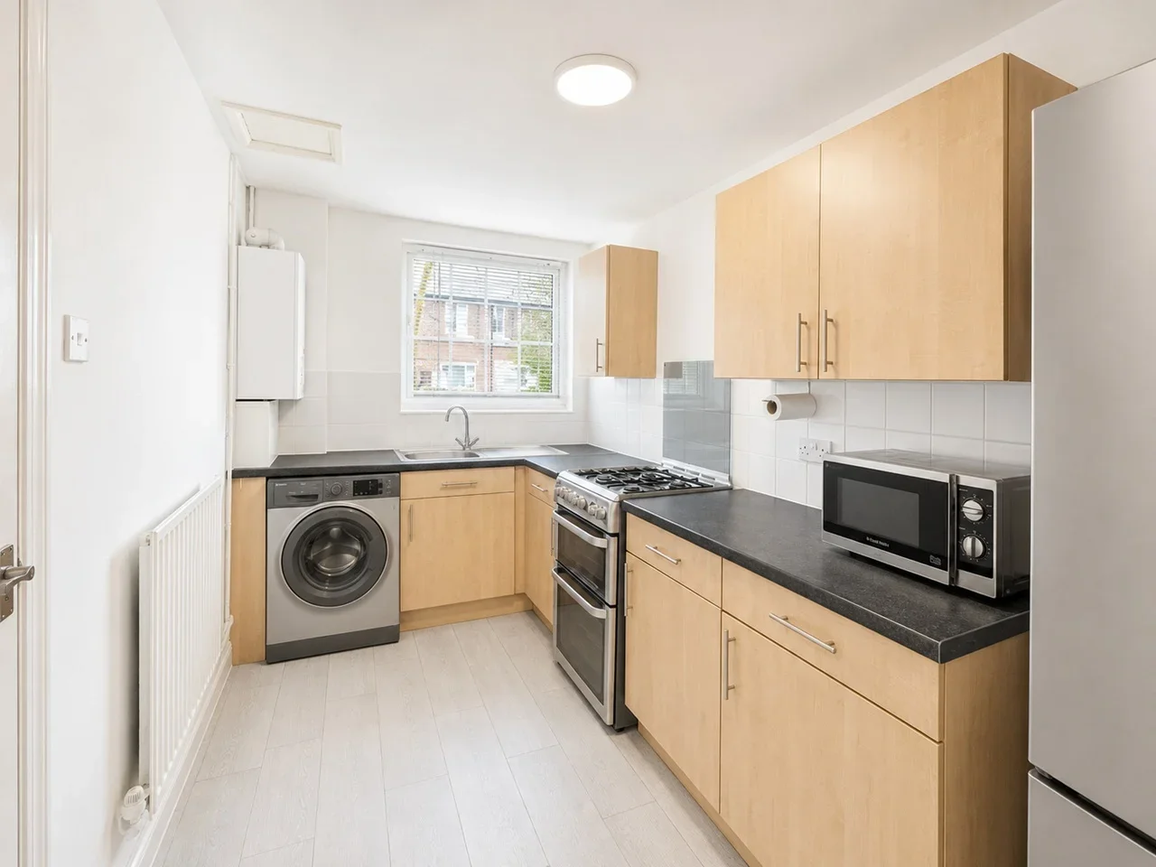 Flat Bethnal Green Estate in Greater London