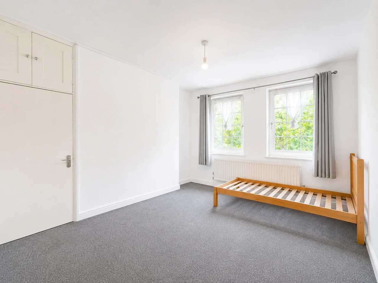 Flat Bethnal Green Estate in Greater London