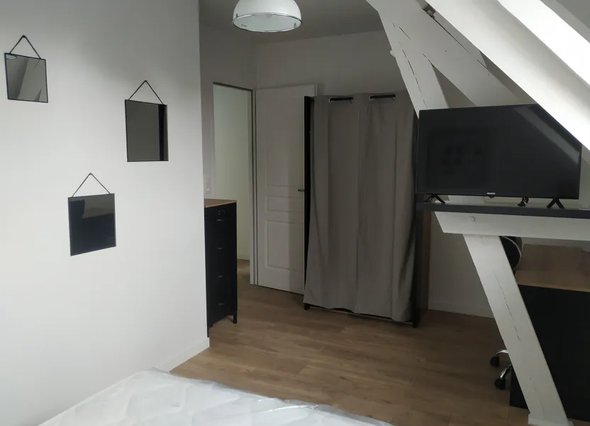 Chambre Rue de Beauvais à Margny-lès-Compiègne