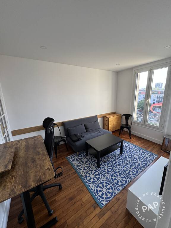 Flat Rue Jean-Jacques Rousseau in Issy-les-Moulineaux