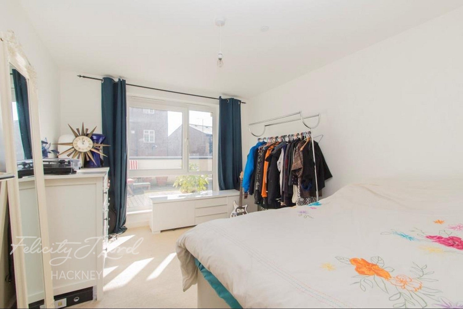 Flat Shacklewell Lane in Greater London