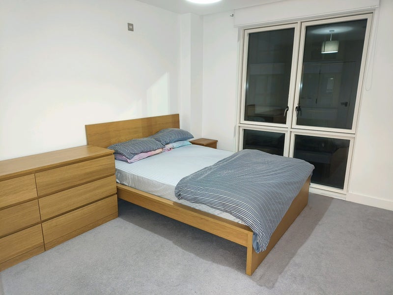 Room Arniston Way in Greater London