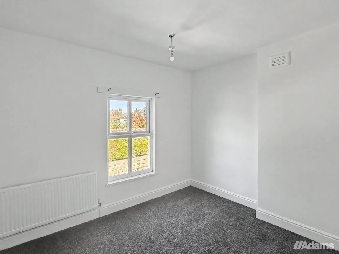 House Upton Bridle Path in Widnes