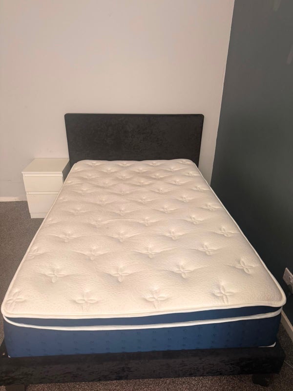Room Clayburn Circle in Basildon