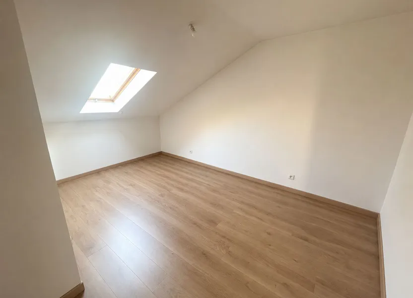 Appartement Allée Bernard Buffet à Ris-Orangis