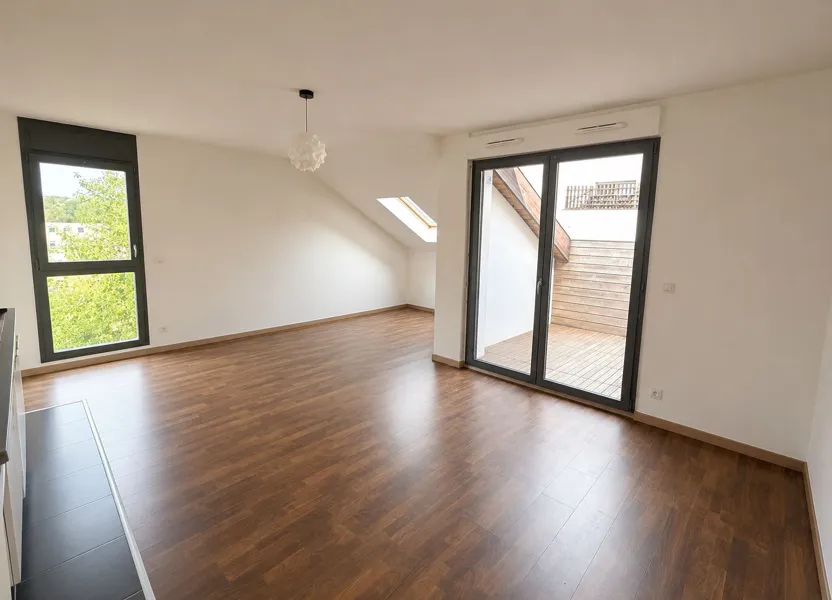 Appartement Allée Bernard Buffet à Ris-Orangis