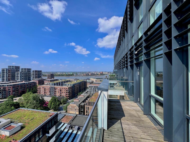 Room Crossrail Path in Greater London