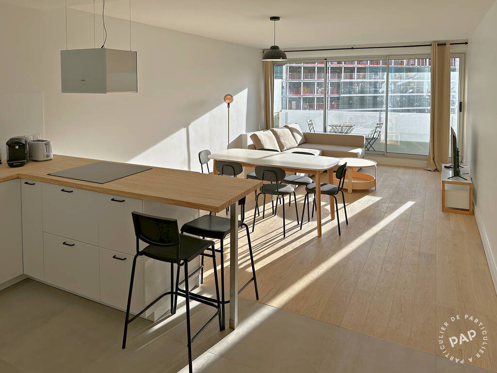 Flat Cours Michelet in Puteaux
