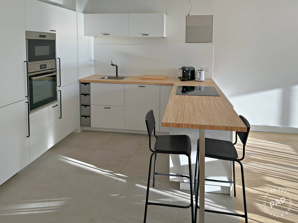 Flat Cours Michelet in Puteaux