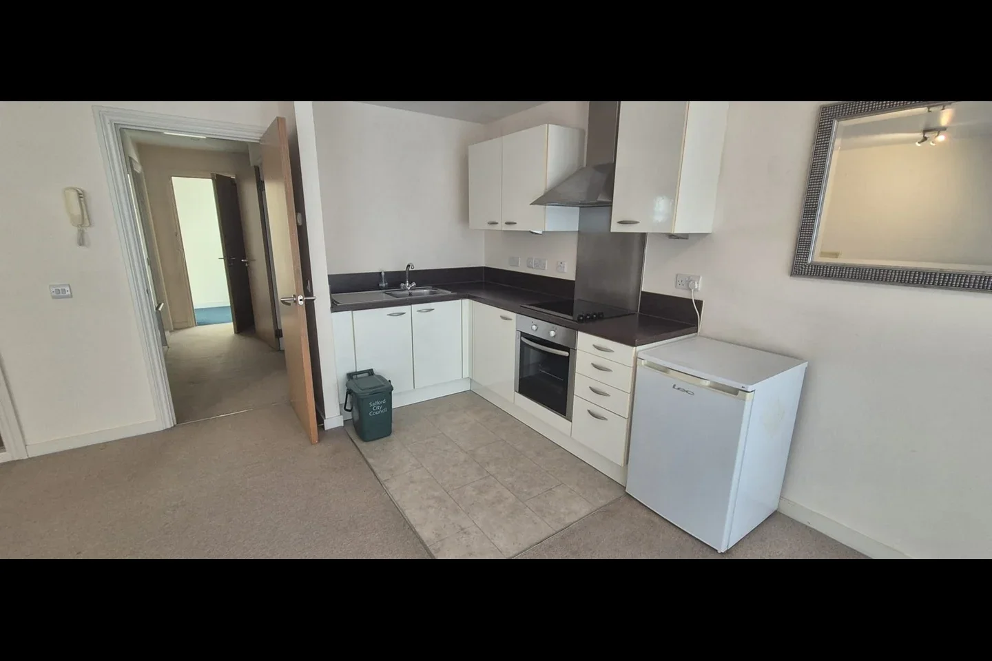 Flat Evergreen Mews in Salford