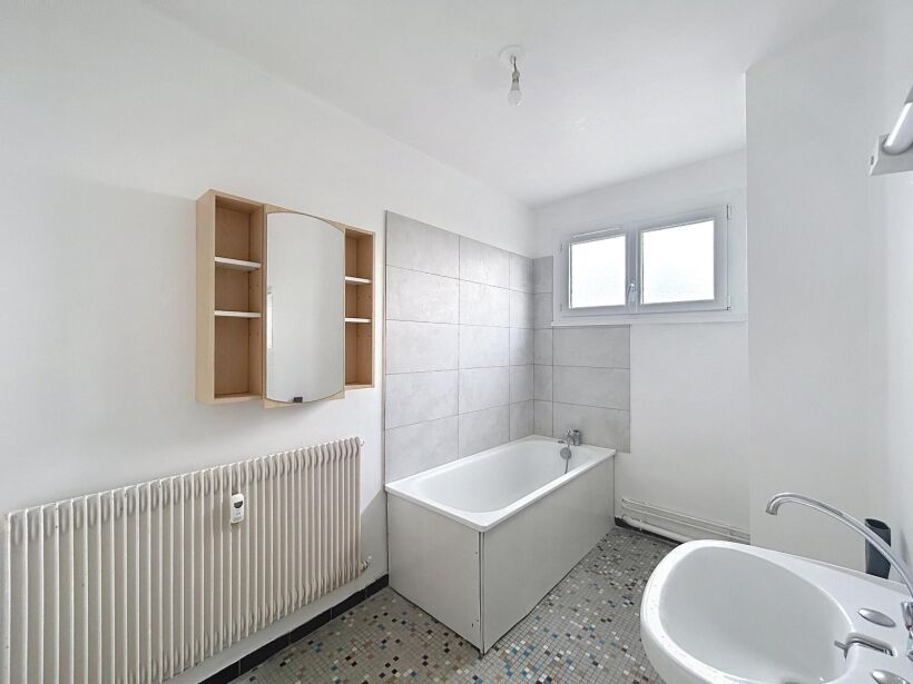 Appartement Place Drouet d'Erlon à Reims