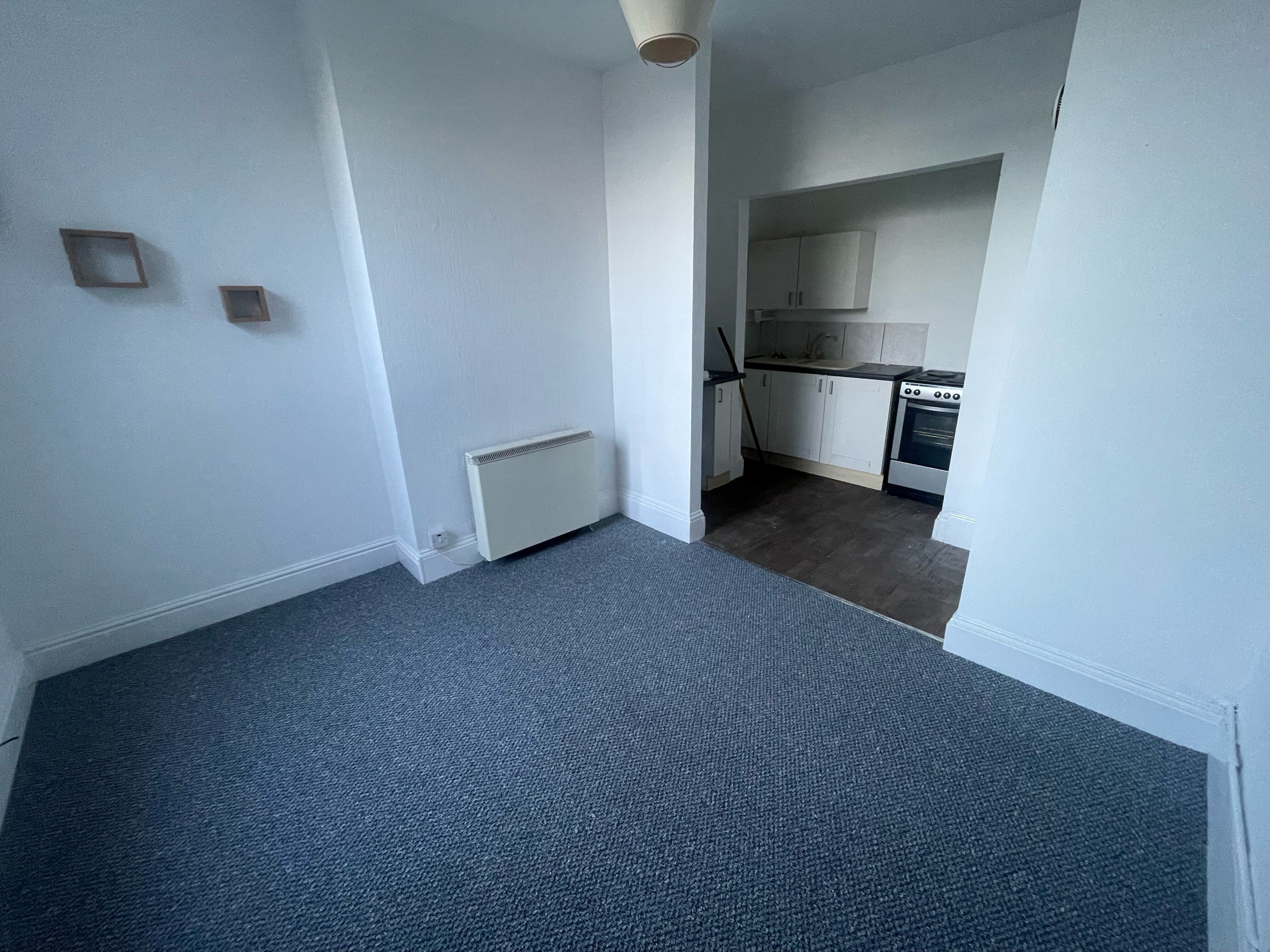 Flat Arundel Road in Thanet
