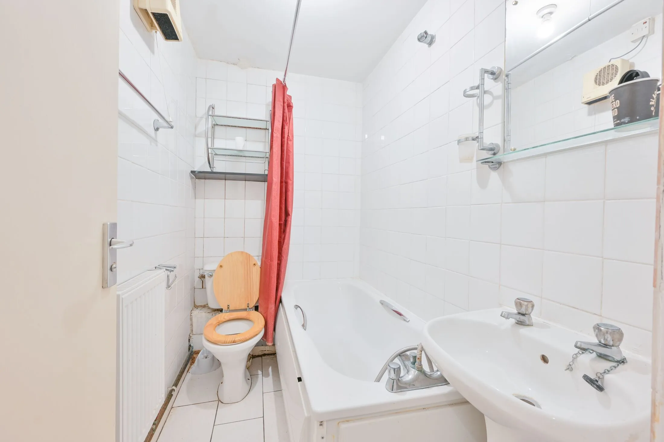 Flat Ebury Bridge Road in City of Westminster