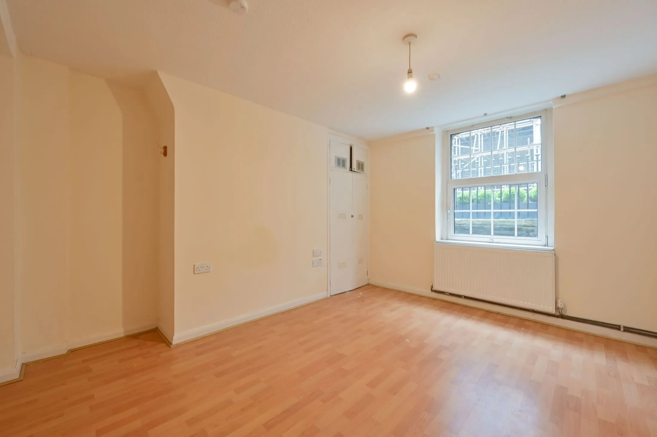 Flat Ebury Bridge Road in City of Westminster