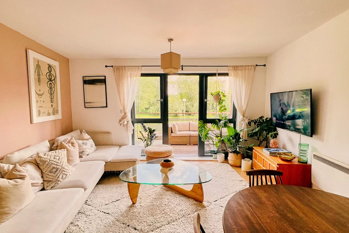 Flat Harry Zeital Way in Greater London