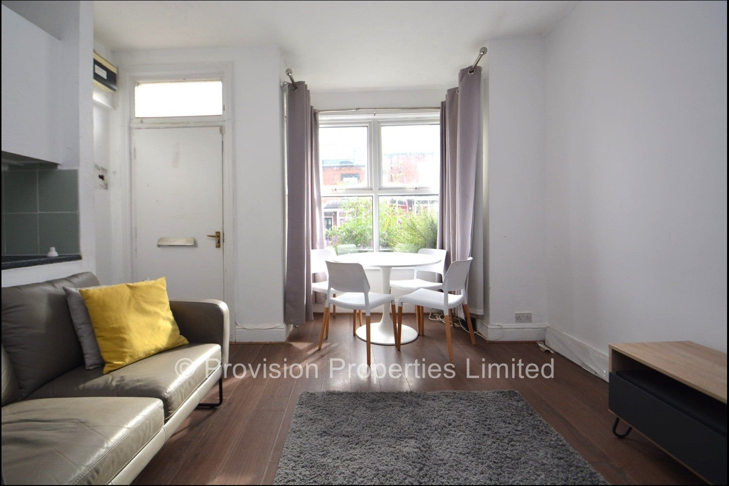 Flat St Ann's Mount in Leeds