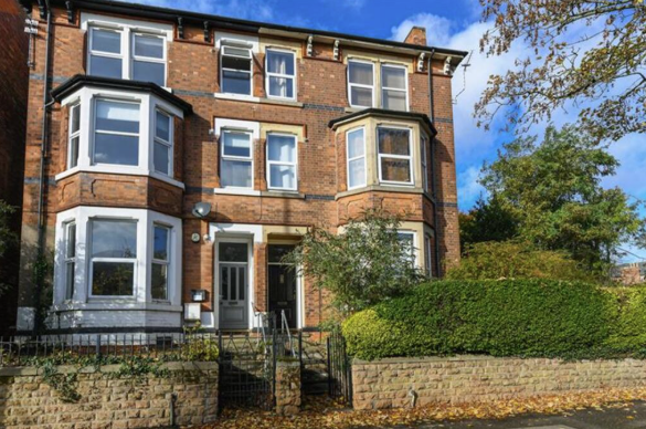 Flat Woodborough Road in Nottingham