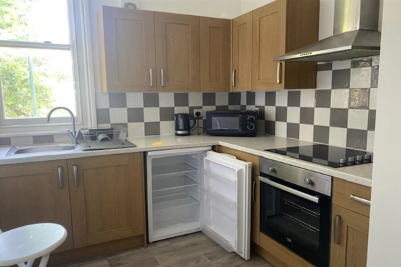 Flat Woodborough Road in Nottingham