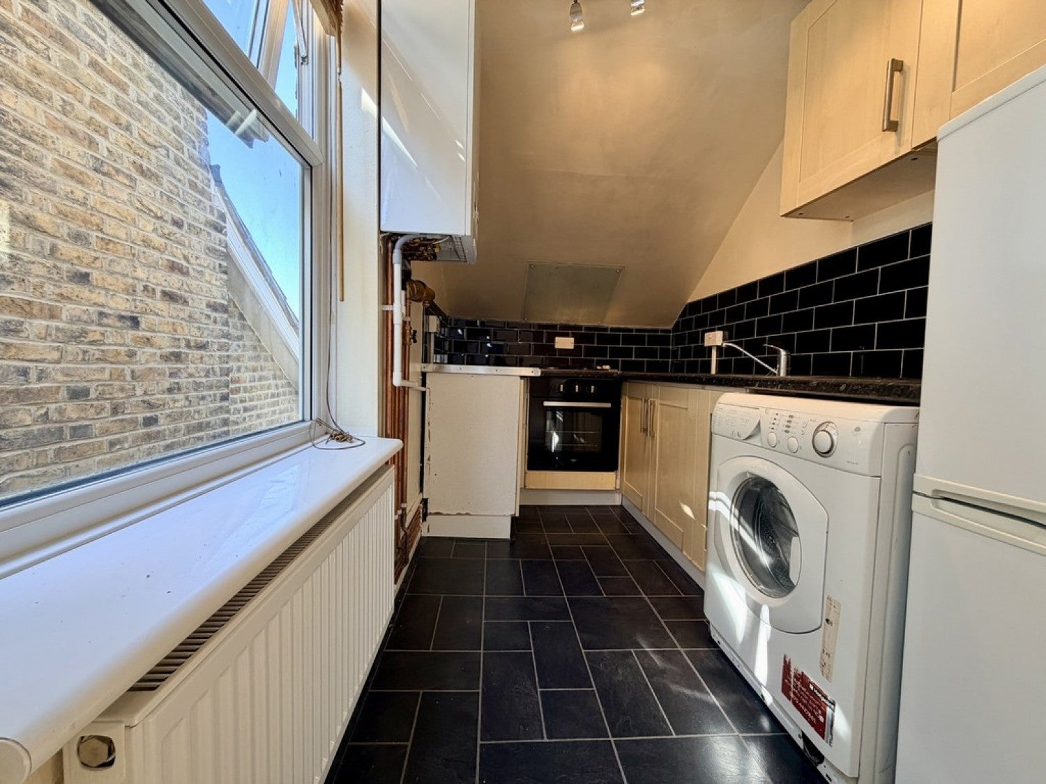 Flat Clarence Road in Greater London