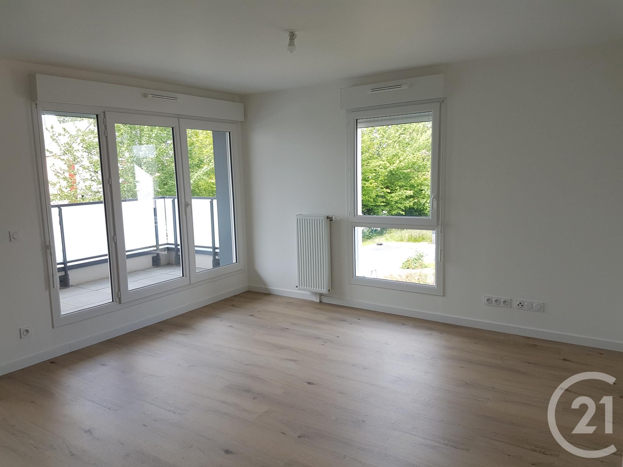 Flat Allée du Fond du Val in Mont-Saint-Aignan