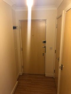 Flat Damask Court in Greater London