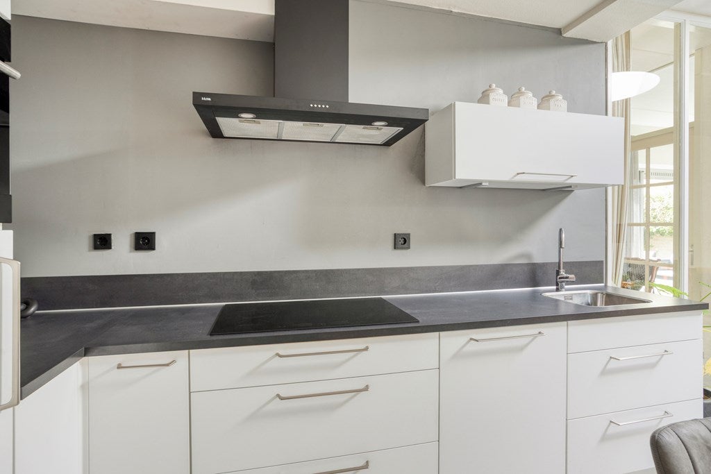 Tussenwoning te koop: Penningkruidlaan 7, Enschede