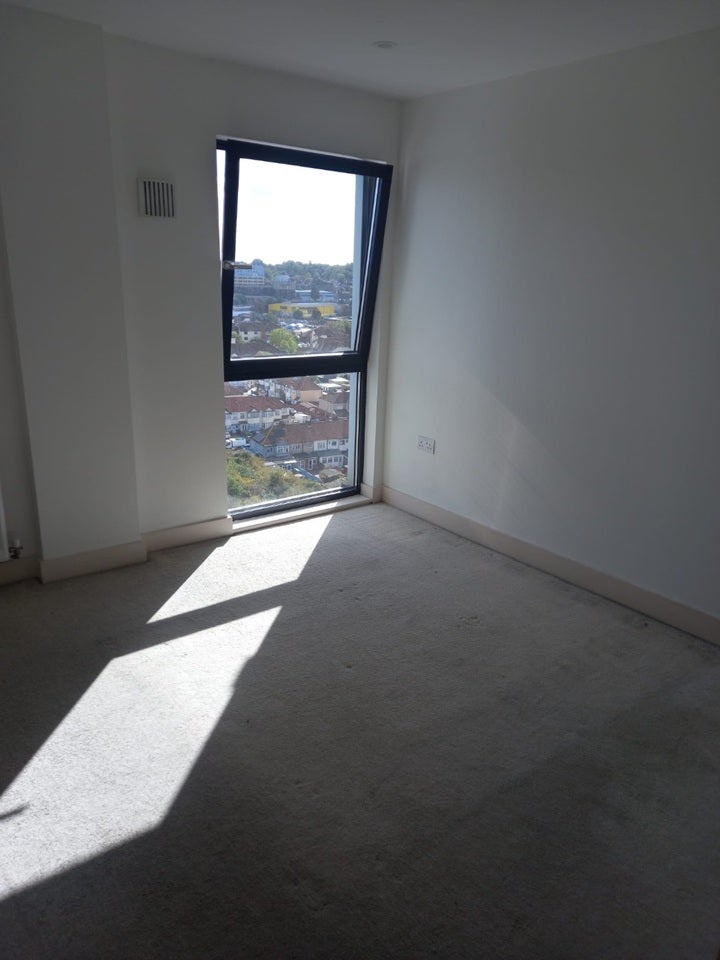Flat Atlip Road in Greater London