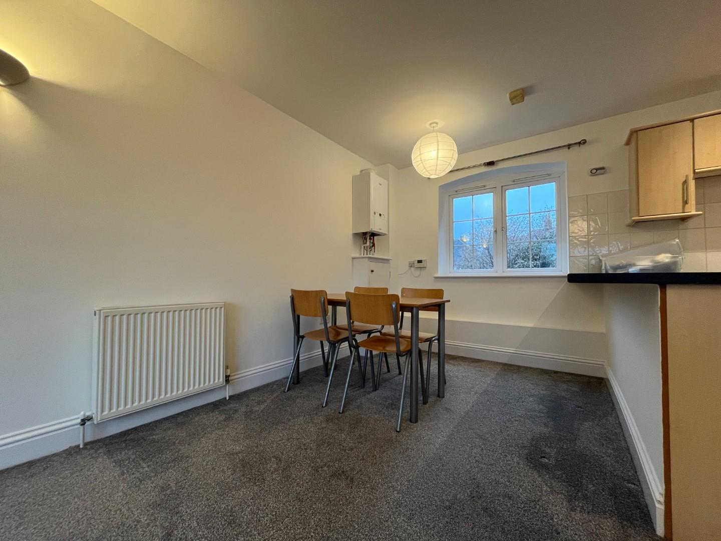 Flat Albion Road in Greater London