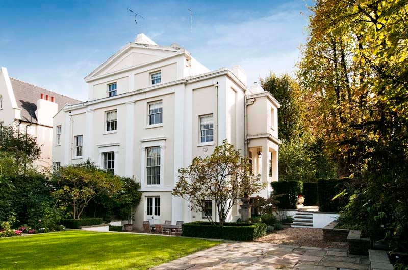 House Abbey Road in City of Westminster