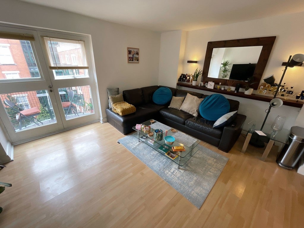 Flat Granby Row in Manchester