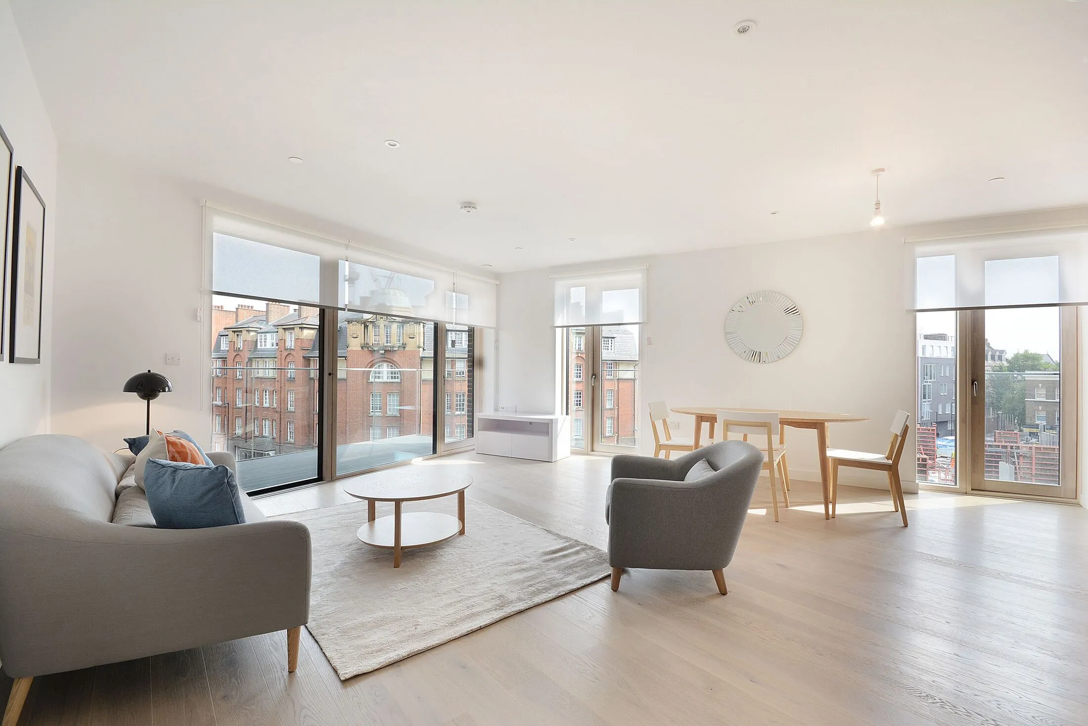 Flat Rodney Road in Greater London