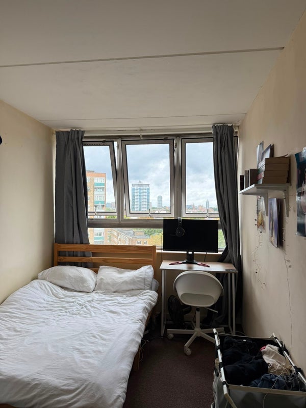 Room Francis Chichester Way in Greater London