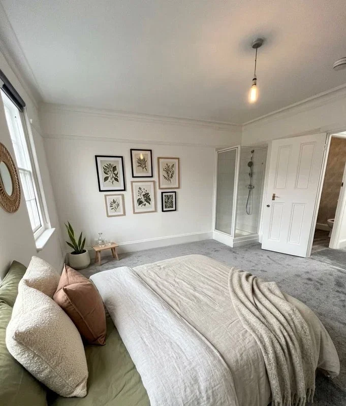 Room Strutton Ground in City of Westminster