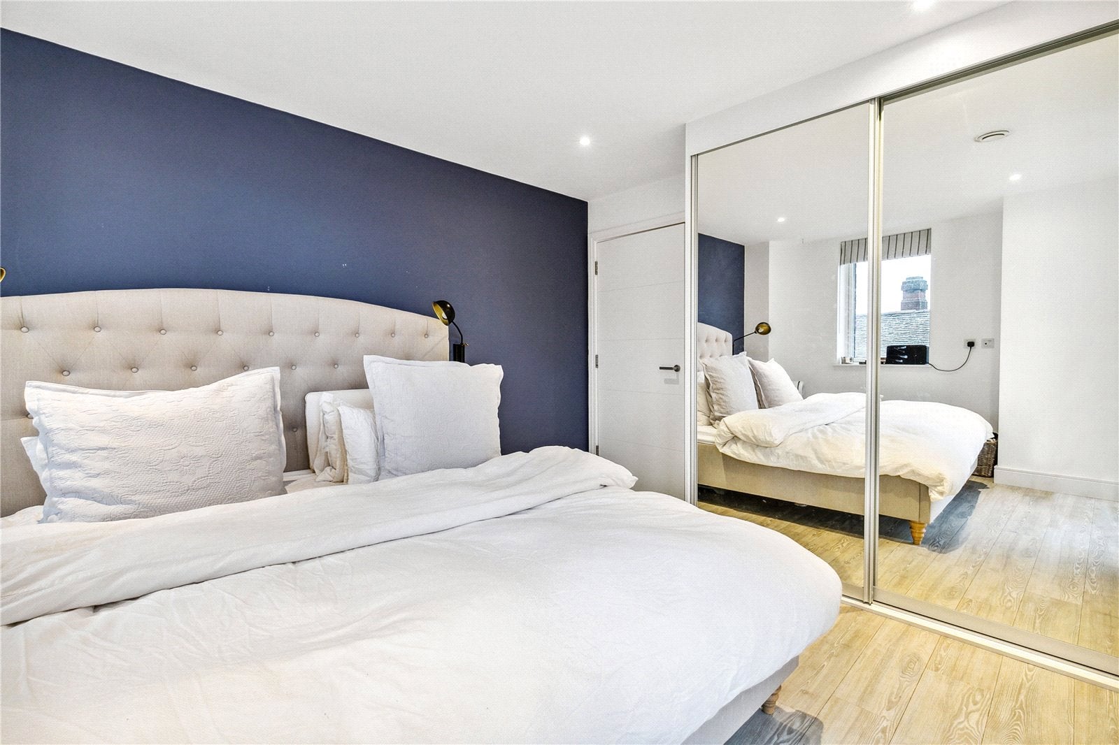 Flat Streatham Hill in Greater London