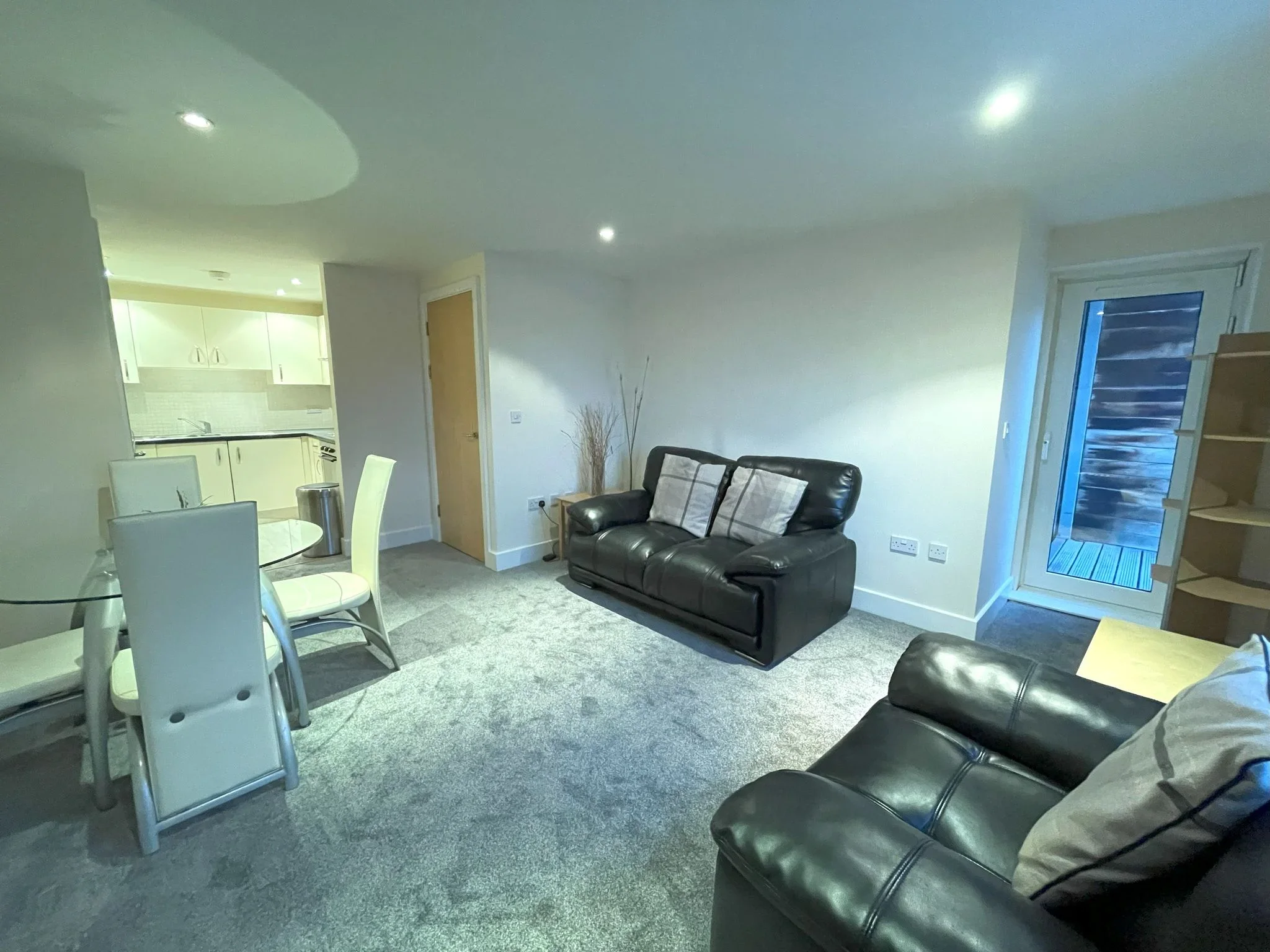 Flat King's Road in Mumbles