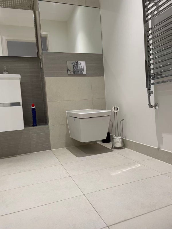 Flat Ashton Reach in Greater London