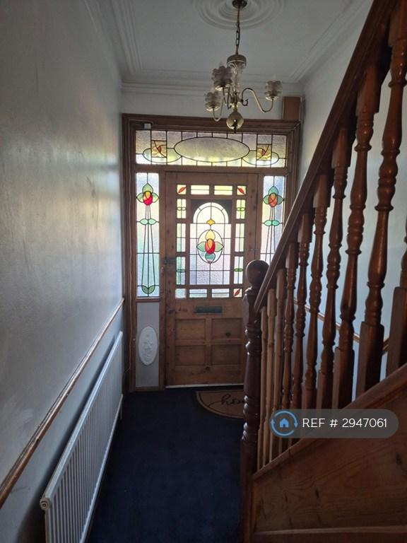 House James Lane in Greater London