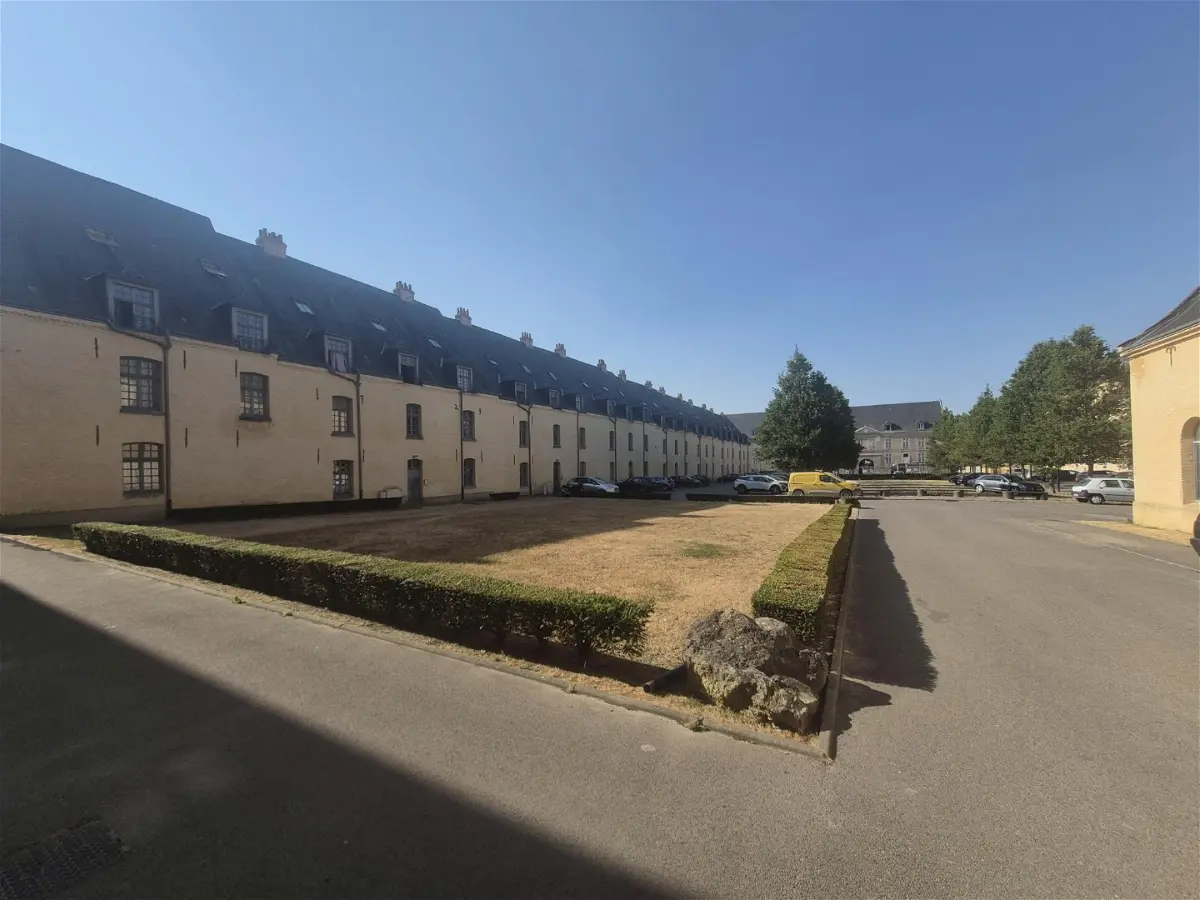 Appartement Place de l'Esplanade à Saint-Omer